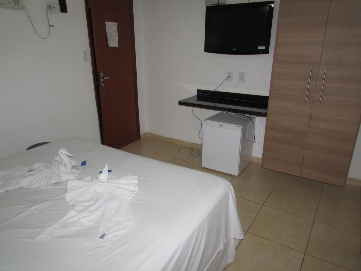 Hotel Oitis Governador Valadares Exterior photo