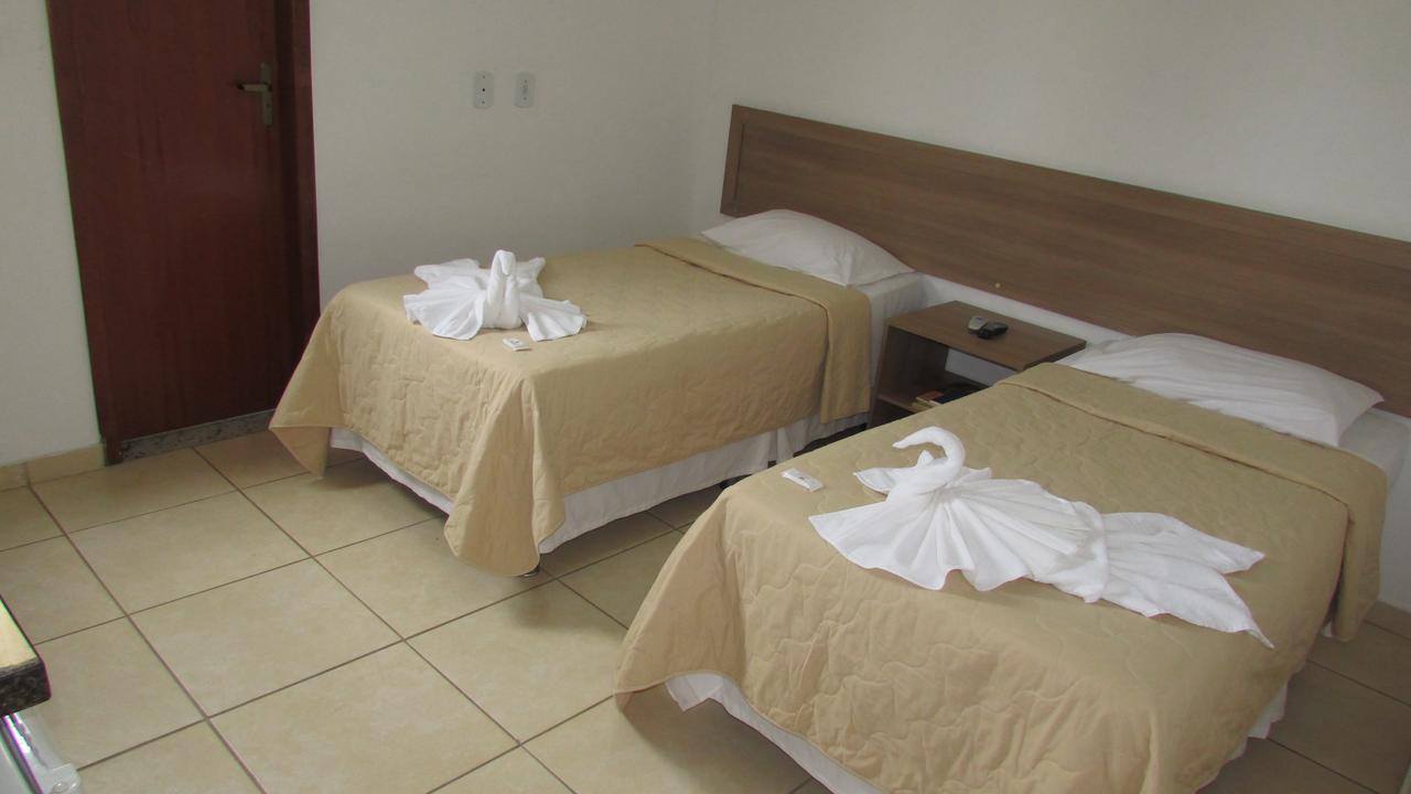 Hotel Oitis Governador Valadares Exterior photo